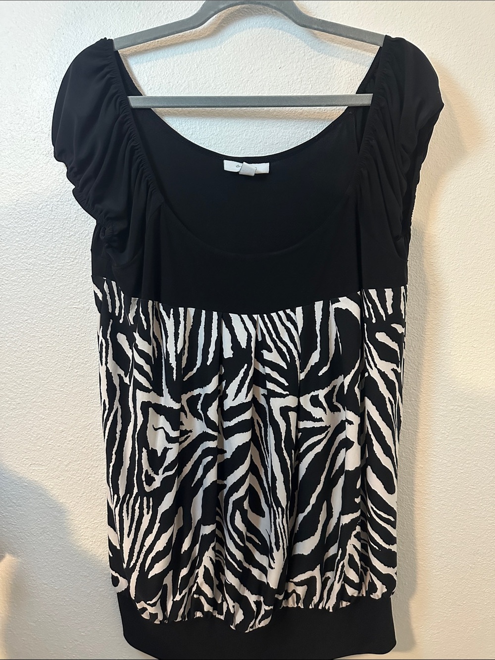 Dress Barn Black and White Zebra-Print Scoop Neck Tunic